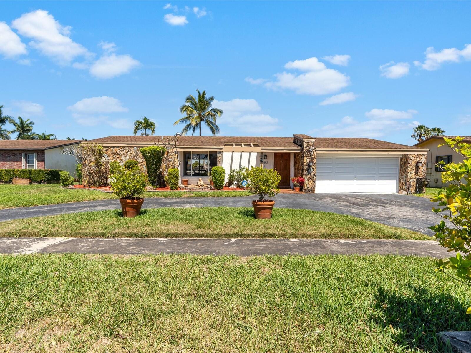 11455 NW 41st Street, Sunrise, FL 33323 photo 2