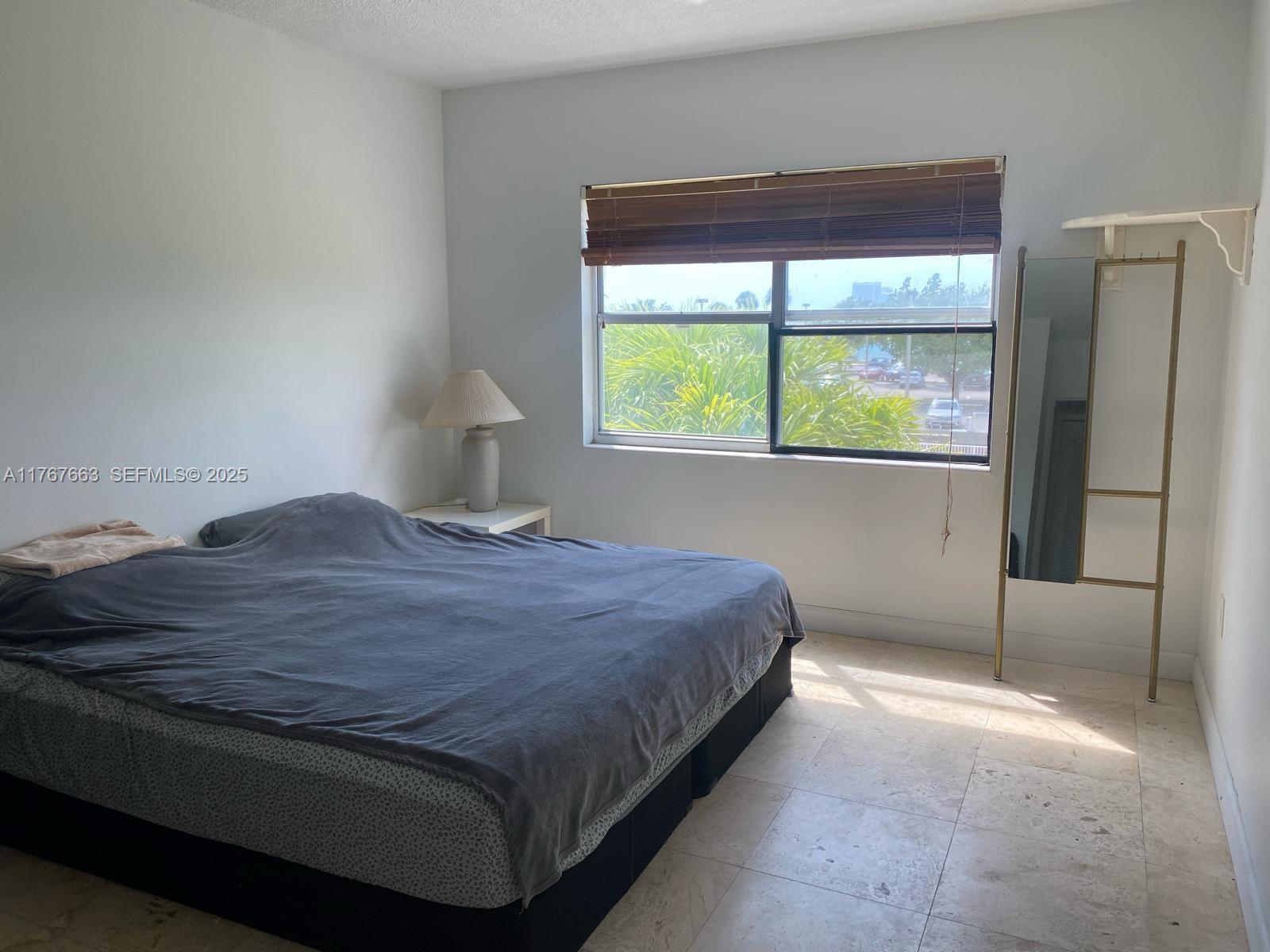 400 Kings Point Drive 209, Sunny Isles Beach, FL 33160, Sunny Isles Beach