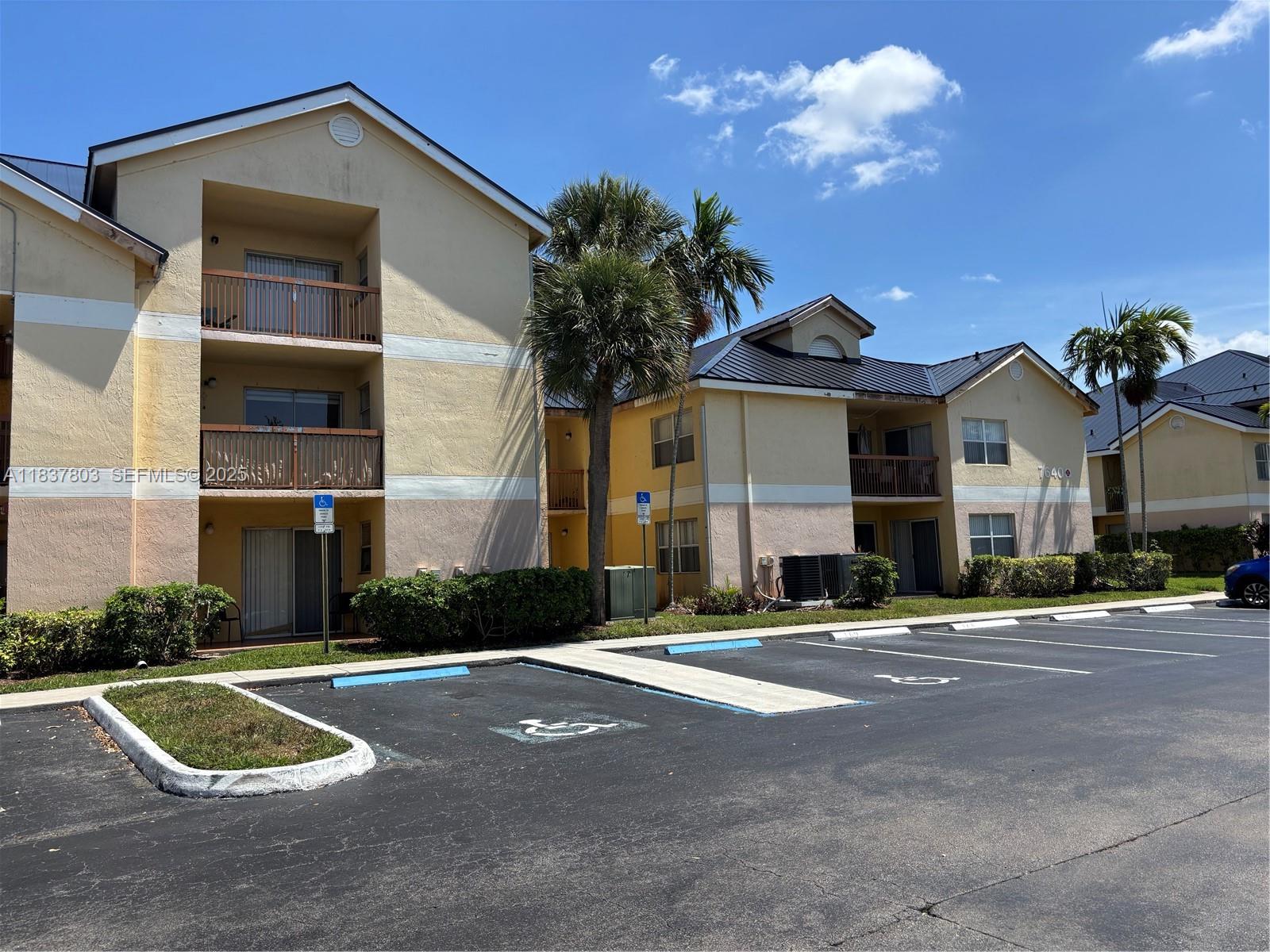 7640 Westwood Drive 406, Tamarac, FL 33321, Tamarac