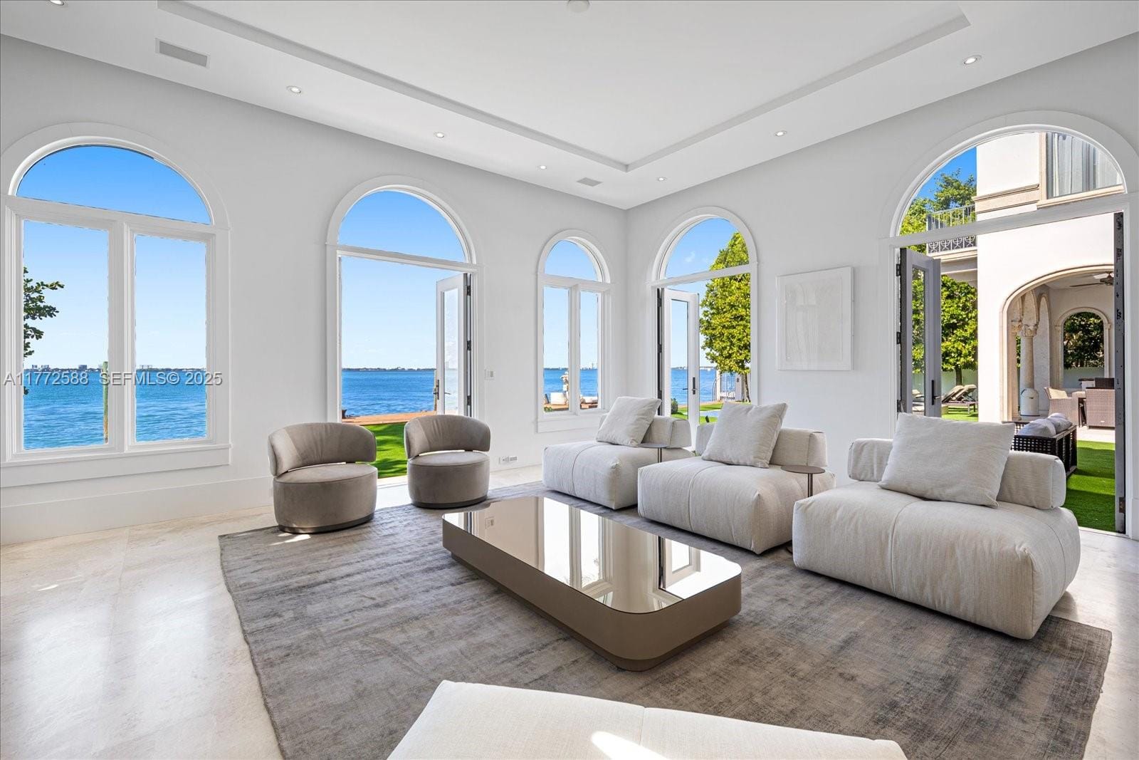 4340 N Bay Road, Miami Beach, FL 33140 photo 12