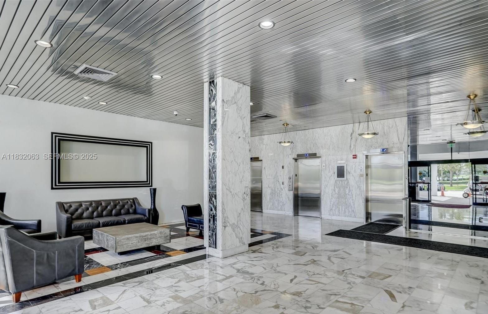 3675 N Country Club Drive 1705, Aventura, FL 33180 photo 17