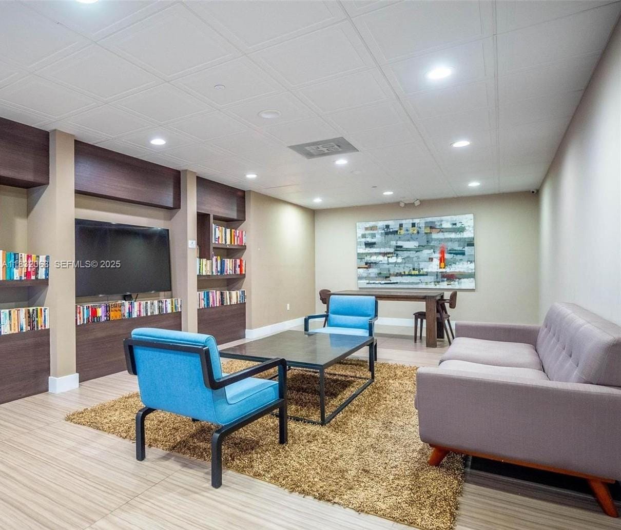 3675 N Country Club Drive 1705, Aventura, FL 33180 photo 25