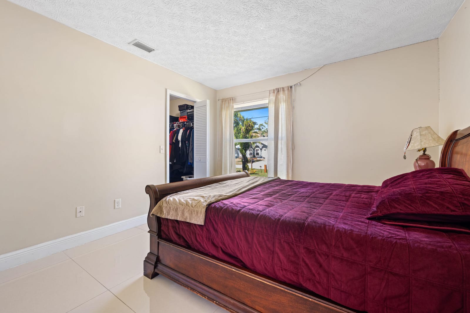 932 SE Damask Avenue — photo 12