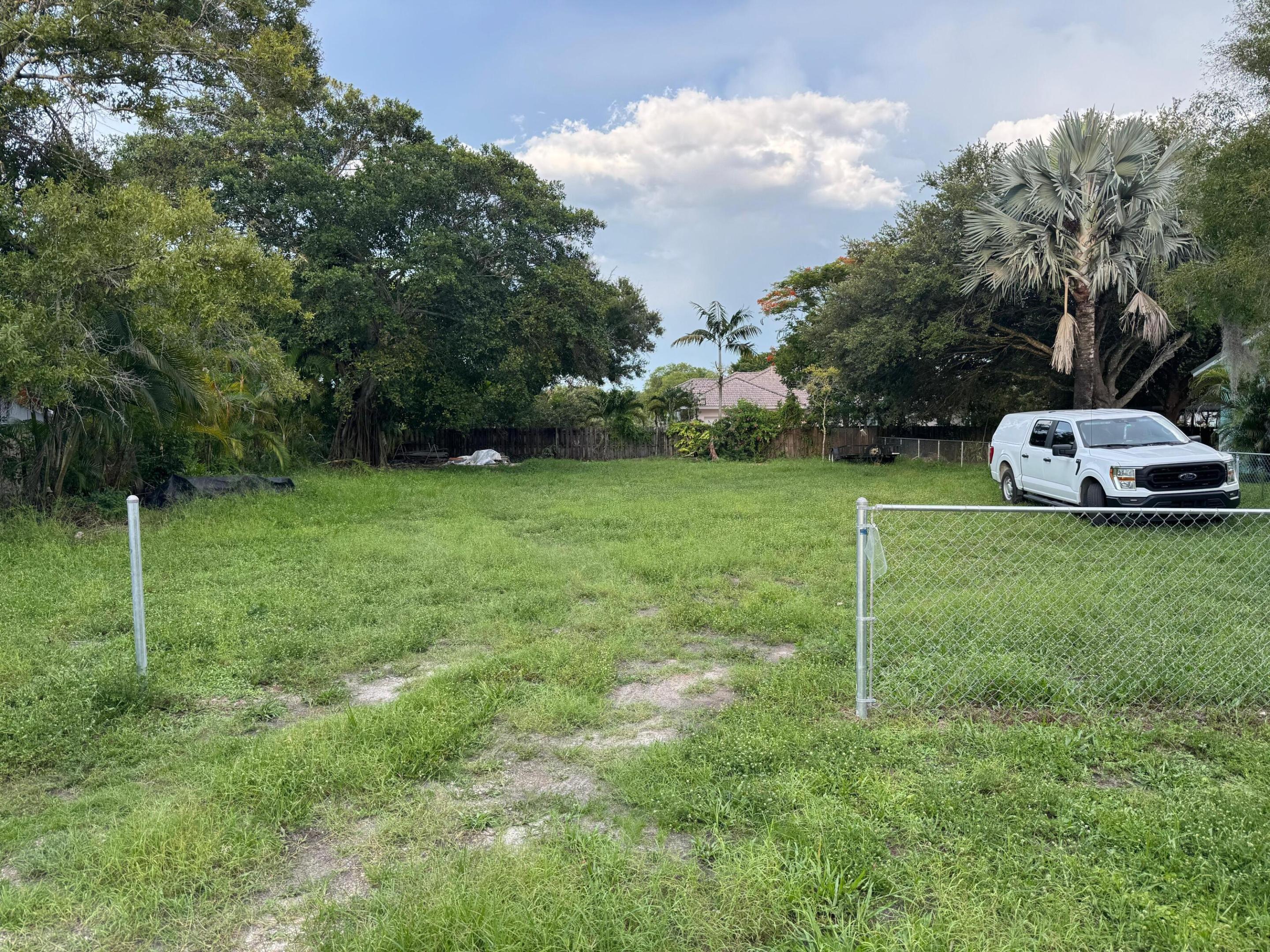 147 Ave N, Loxahatchee Groves, FL 33470, Loxahatchee Groves