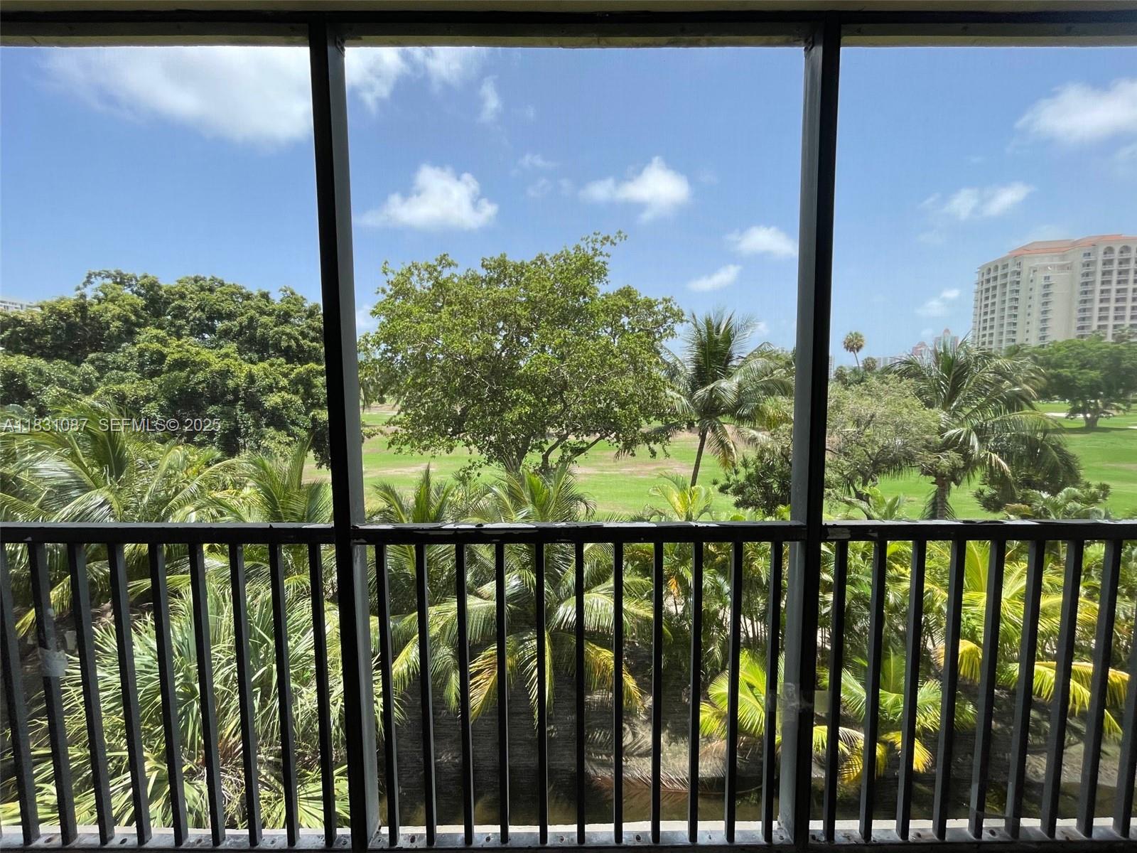 20335 W Country Club Drive 304, Aventura, FL 33180, Aventura