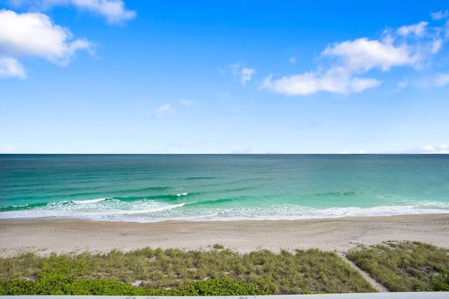 10980 S Ocean Drive 614, sold in Ocean Dunes Condominium, Jensen Beach, FL