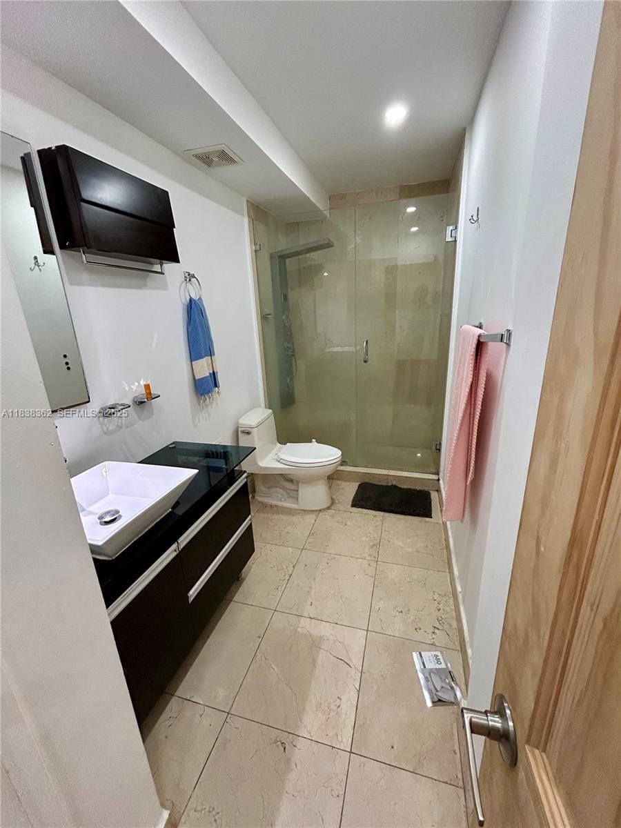 5401 Collins Avenue 514, Miami Beach, FL 33140 photo 27