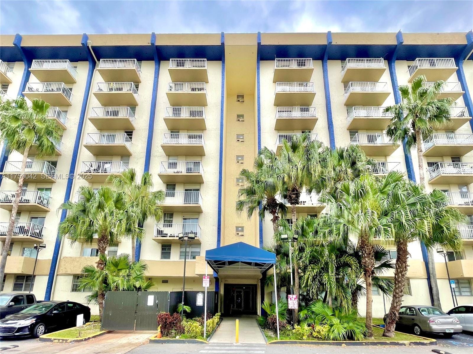 801 NW 47th Avenue 410W, Miami, FL 33126 photo 3