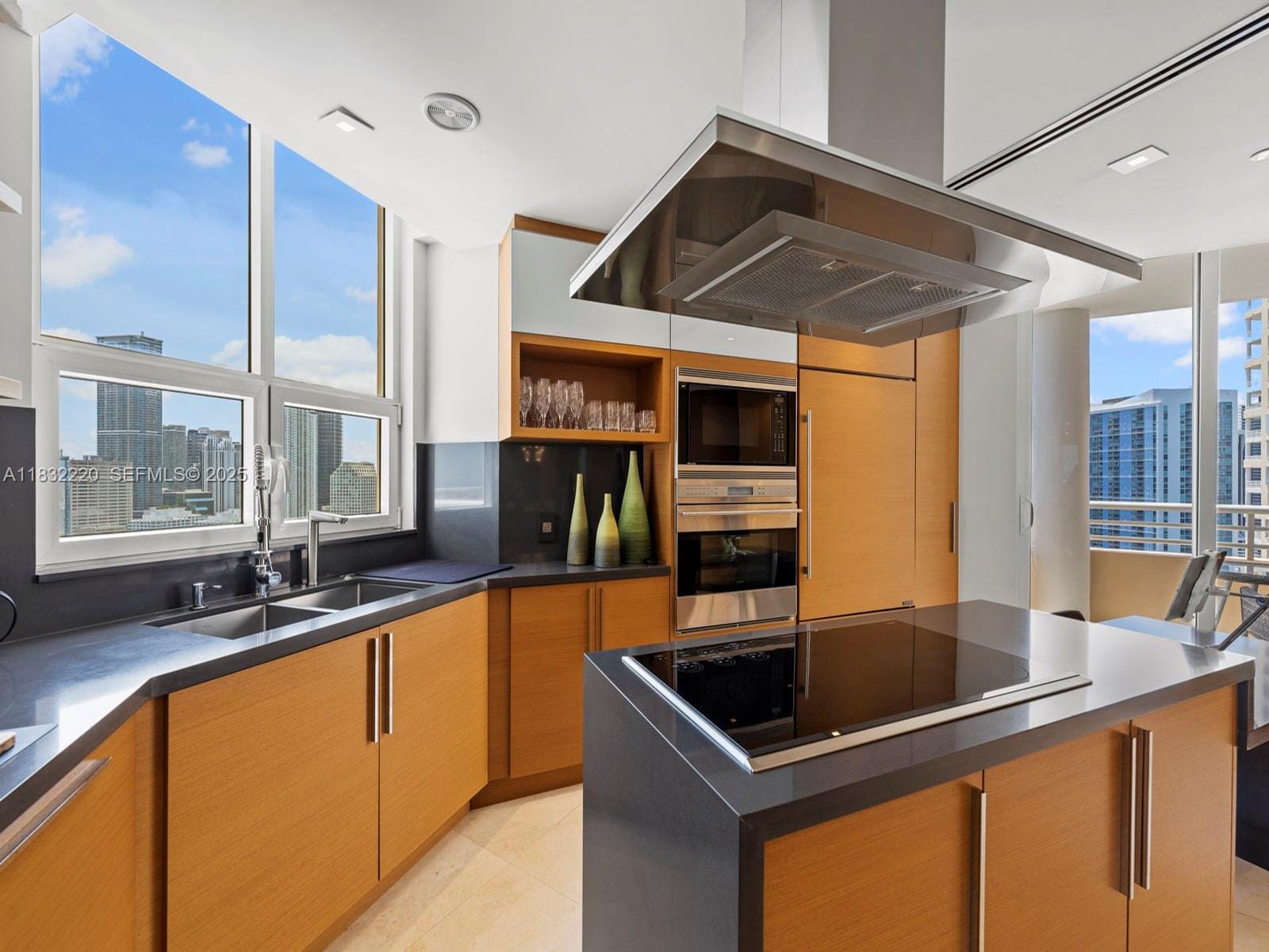 808 Brickell Key Drive 3208, Miami, FL 33131 photo 19