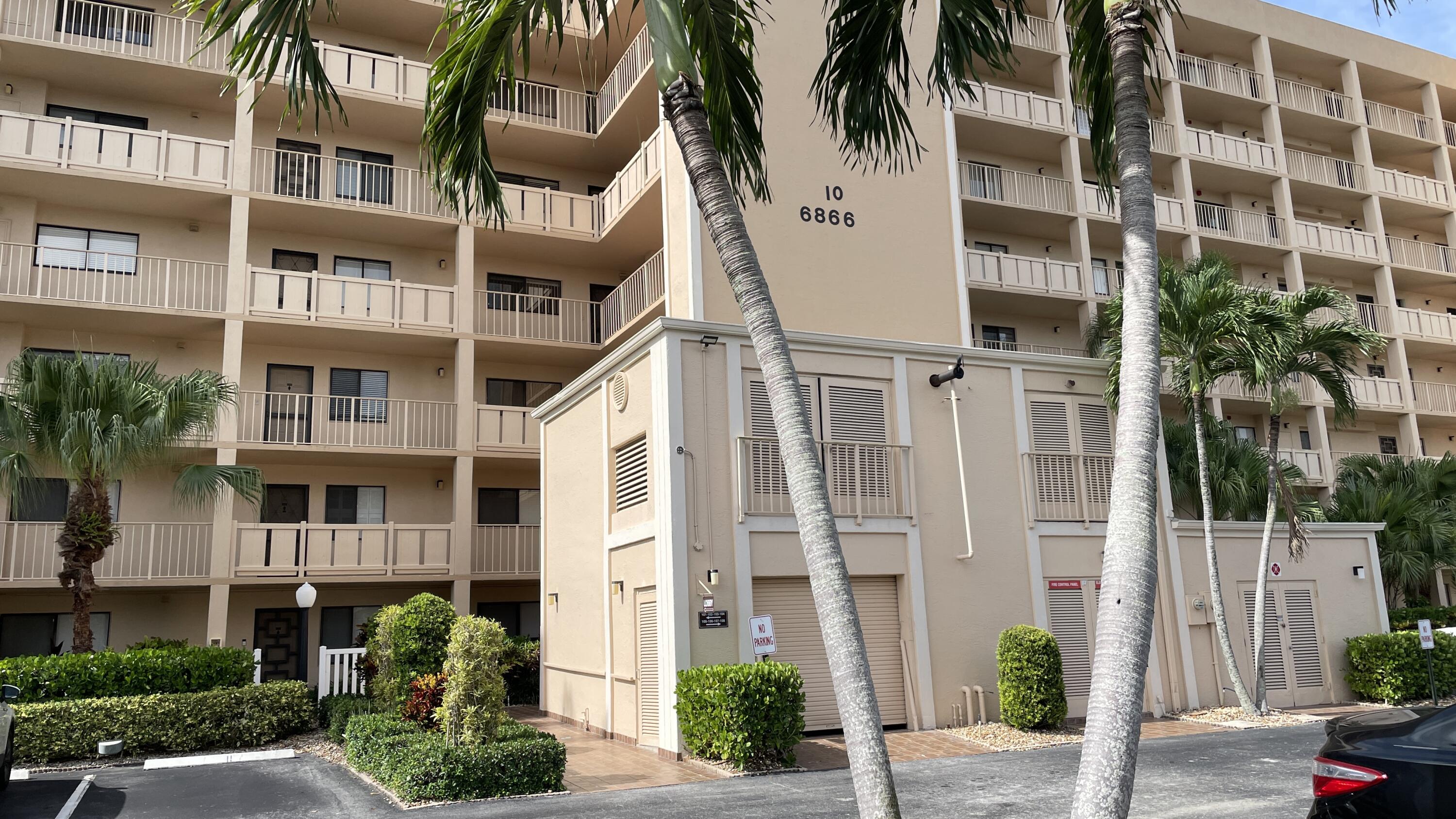 6866 Huntington Lane 305, Delray Beach, FL 33446, Delray Beach