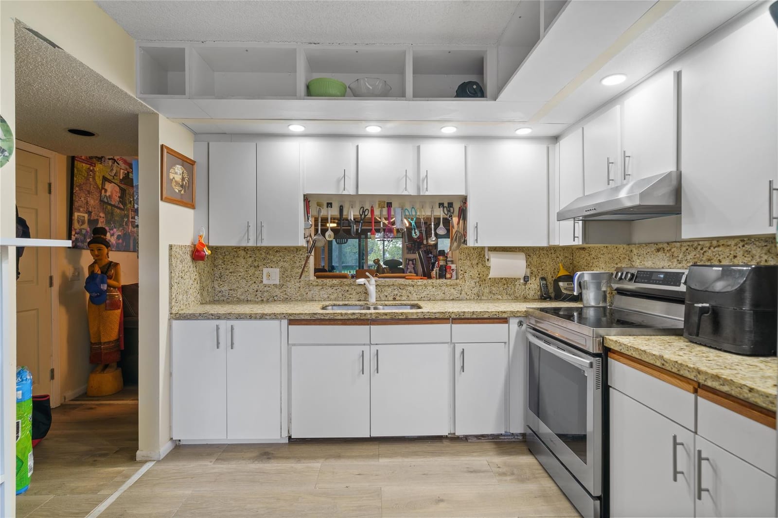 800 SW 125th Way 202, Pembroke Pines, FL 33027 photo 16