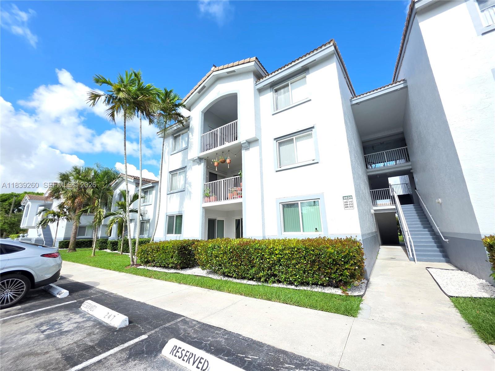 2620 S University Drive 111, Davie, FL 33328, Davie