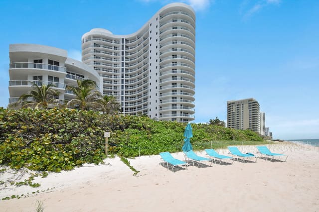 4600 N Ocean Drive 902, Singer Island, FL 33404