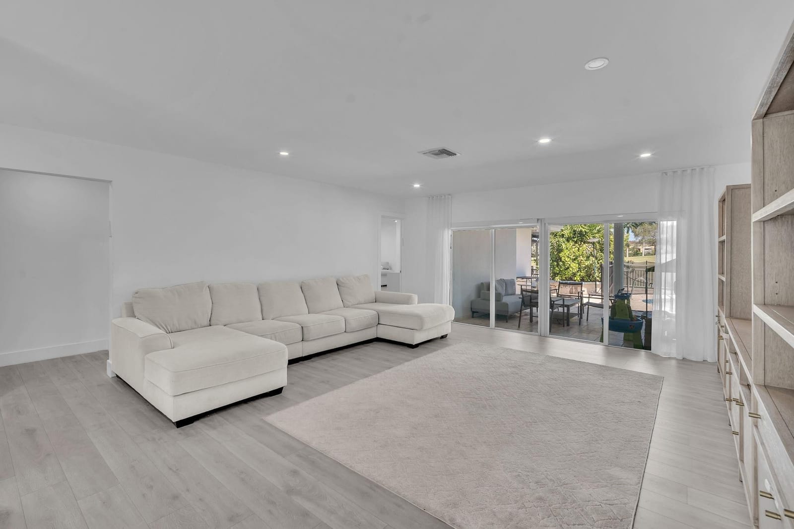 5421 N 36th Court, Hollywood, FL 33021 photo 26