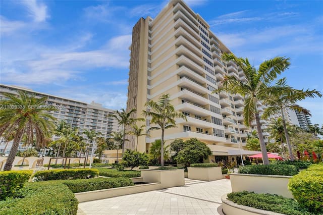 5600 Collins Avenue 10L, sold in 5600 Condo, Miami Beach, FL