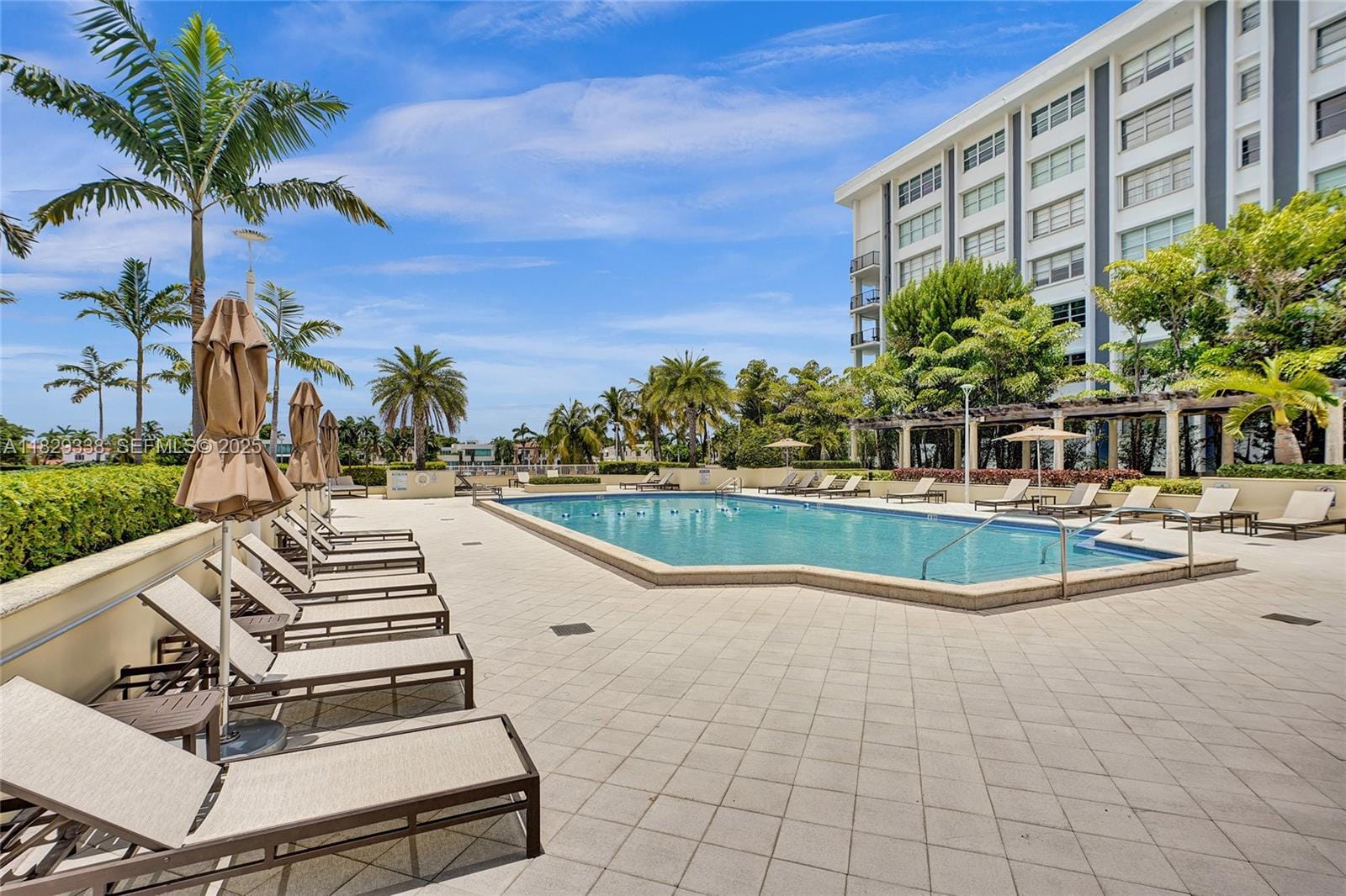 5600 Collins Avenue 10L, Miami Beach, FL 33140 photo 8