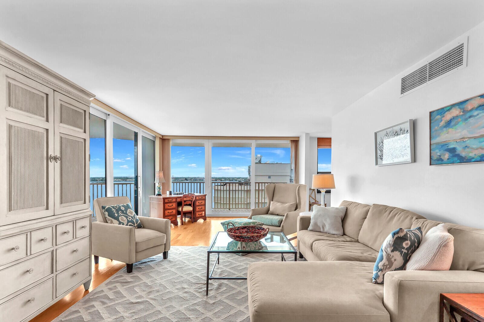 5480 N Ocean Drive A10c — photo 3