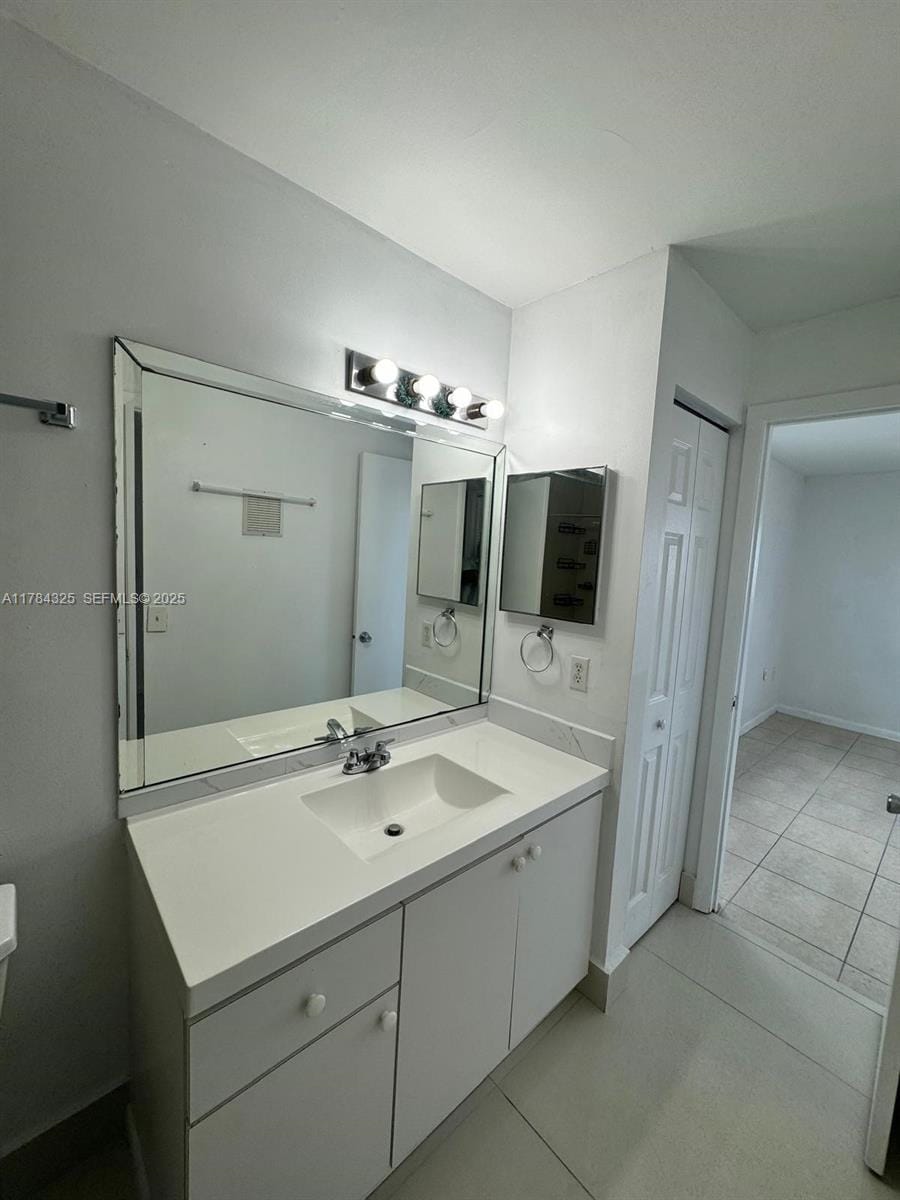 2620 W 76th Street 201, Hialeah, FL 33016 photo 22