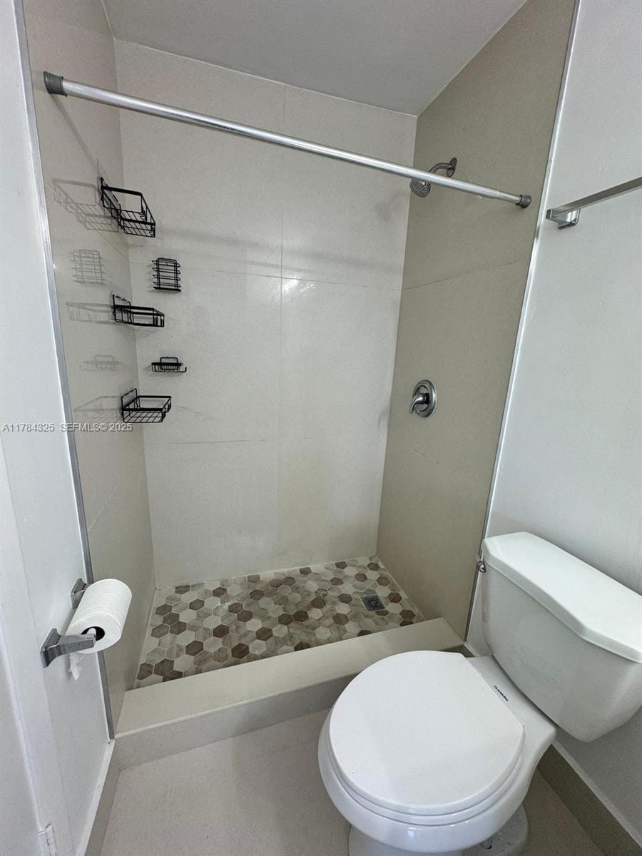 2620 W 76th Street 201, Hialeah, FL 33016 photo 23