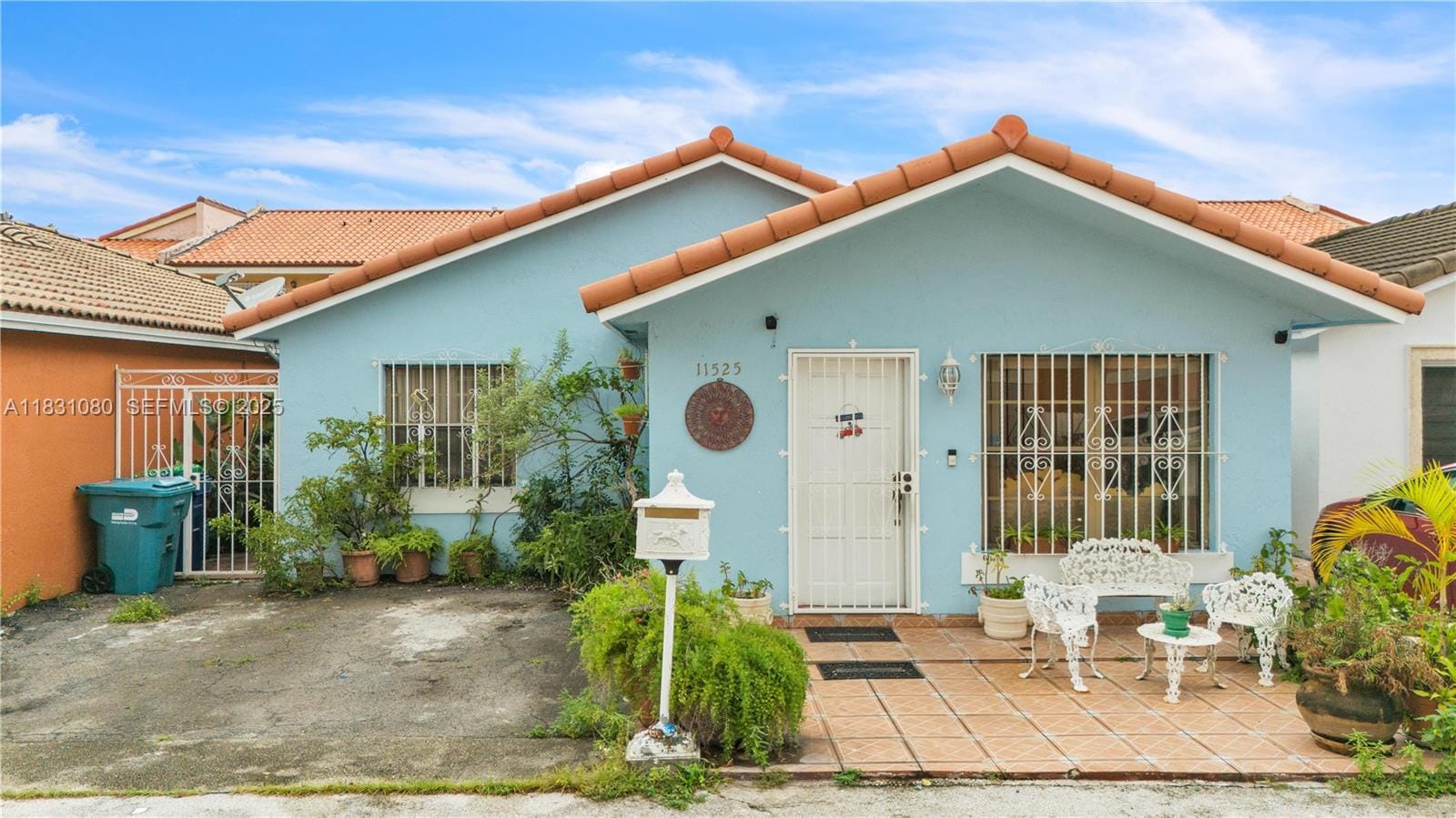 11525 SW 6th Street, Sweetwater, FL 33174 photo 1