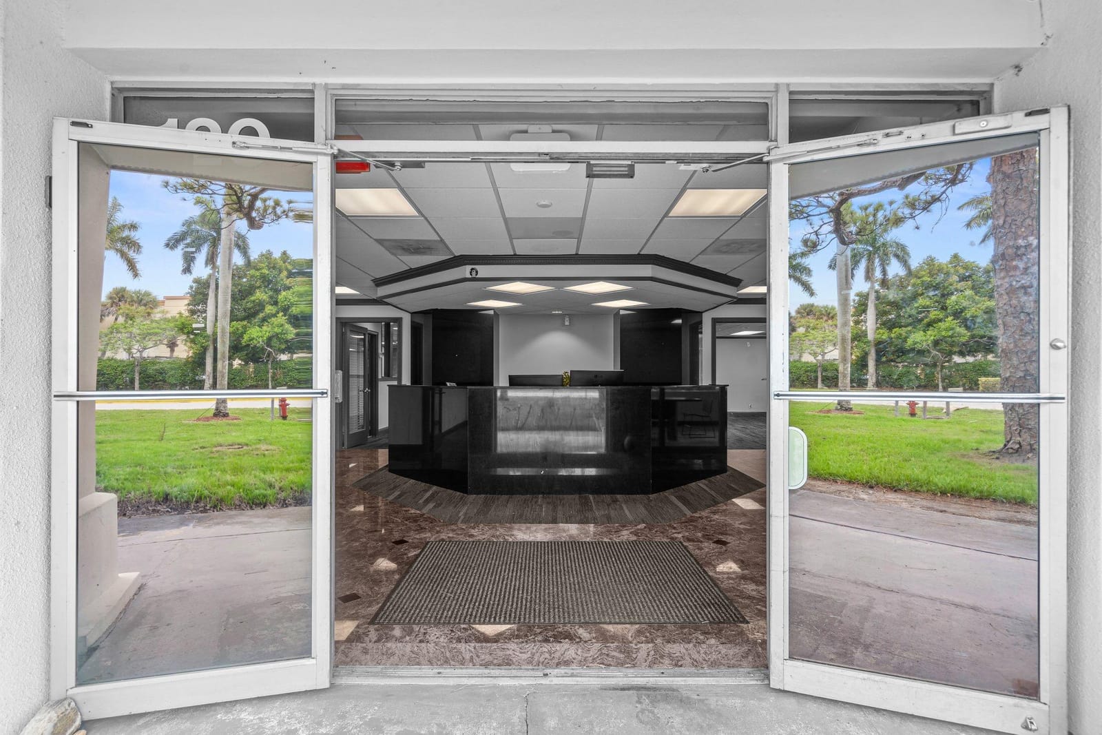555 SW 12th Avenue, Pompano Beach, FL