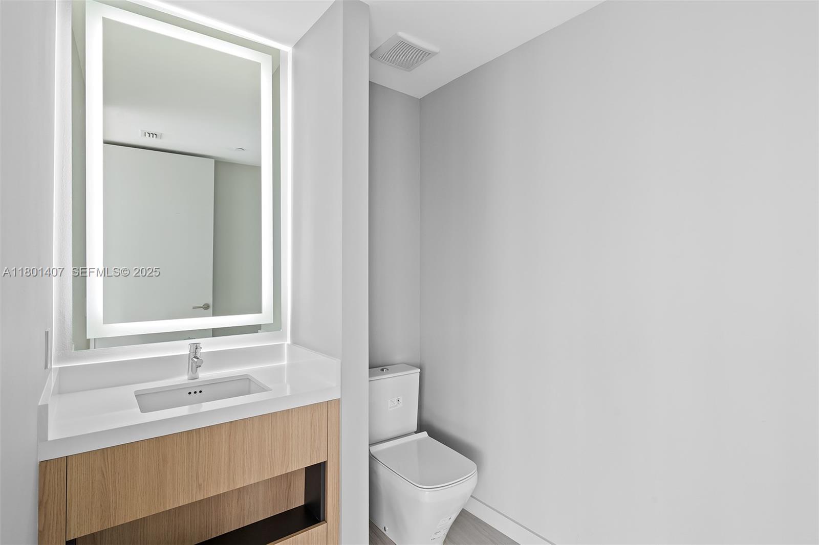 851 NE 1st Avenue PH 5401, Miami, FL 33132 photo 24
