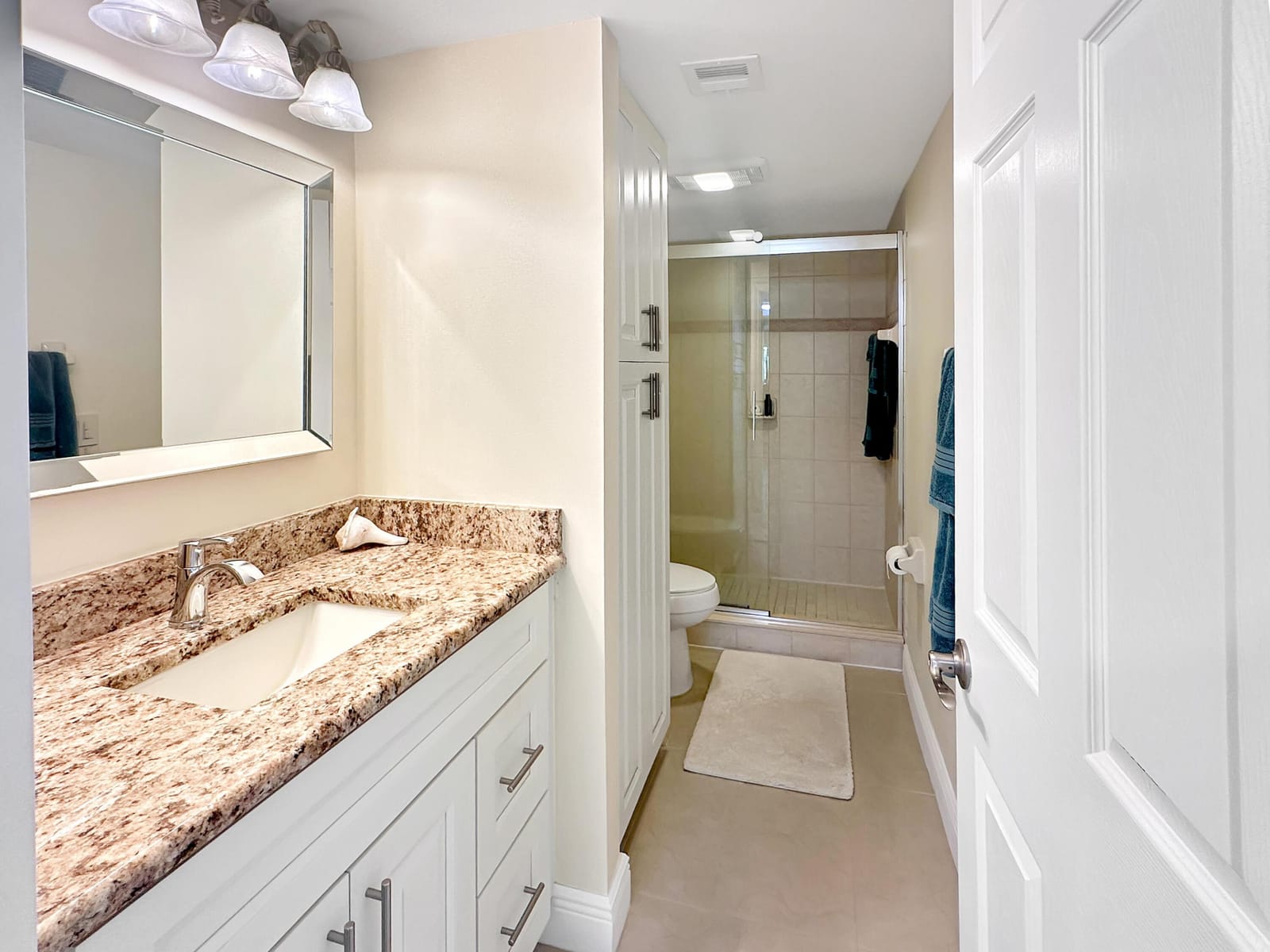 3351 Twin Lakes Terrace 206, Fort Pierce, FL 34951 photo 24