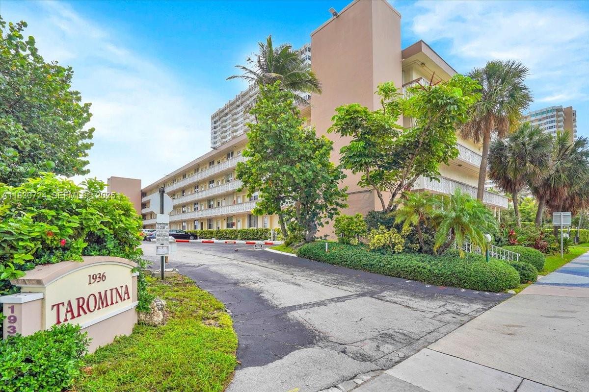 1936 S Ocean Drive 6D, Hallandale Beach, FL 33009, Hallandale Beach