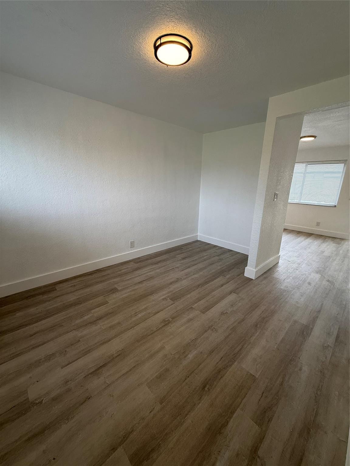 2213 Lincoln Street 4 — photo 4
