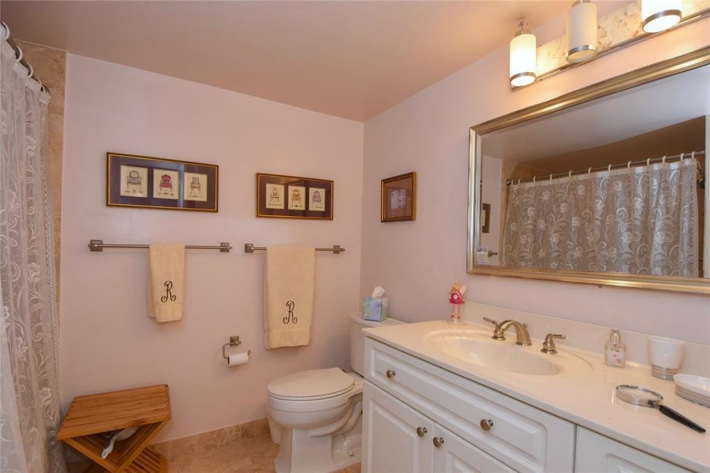 400 Leslie Drive 419, Hallandale Beach, FL 33009 photo 12