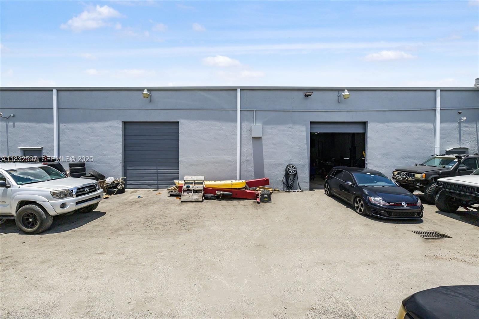 Mechanic Shop For Sale Mechanic Shop For Sale Near Tamiami Airport, Miami, FL 33186 photo 25