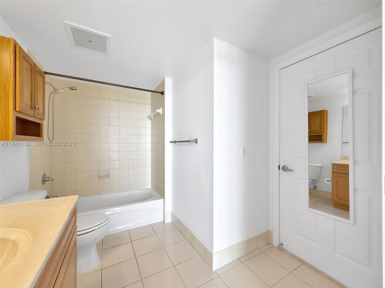 900 SW 8th Street 1510, Miami, FL 33130 photo 14