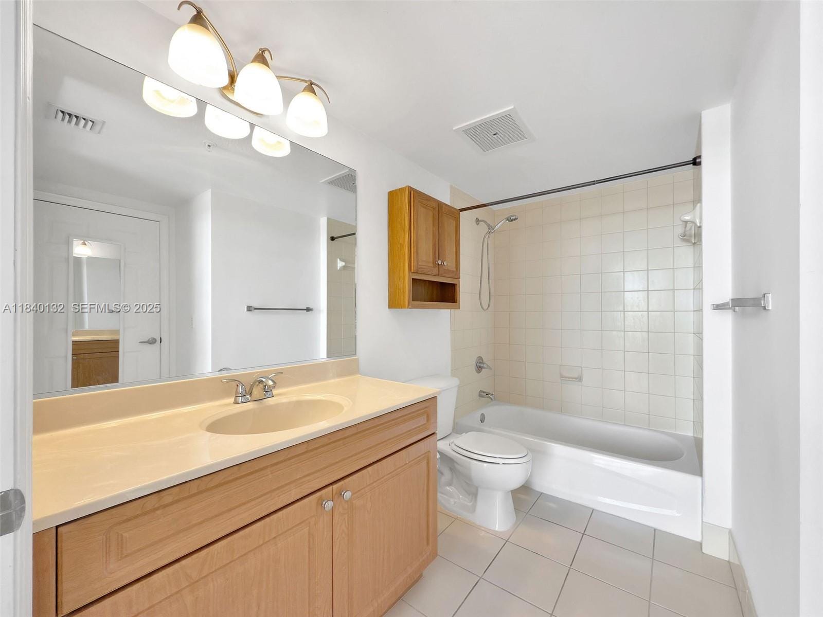 900 SW 8th Street 1510, Miami, FL 33130 photo 15