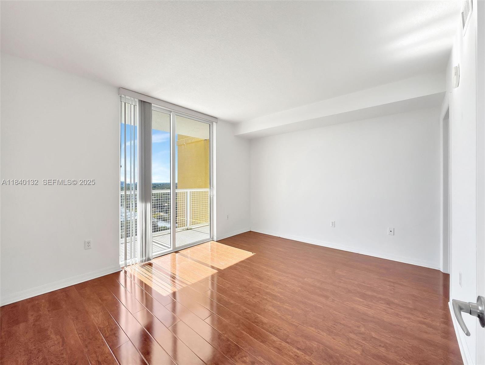 900 SW 8th Street 1510, Miami, FL 33130 photo 10