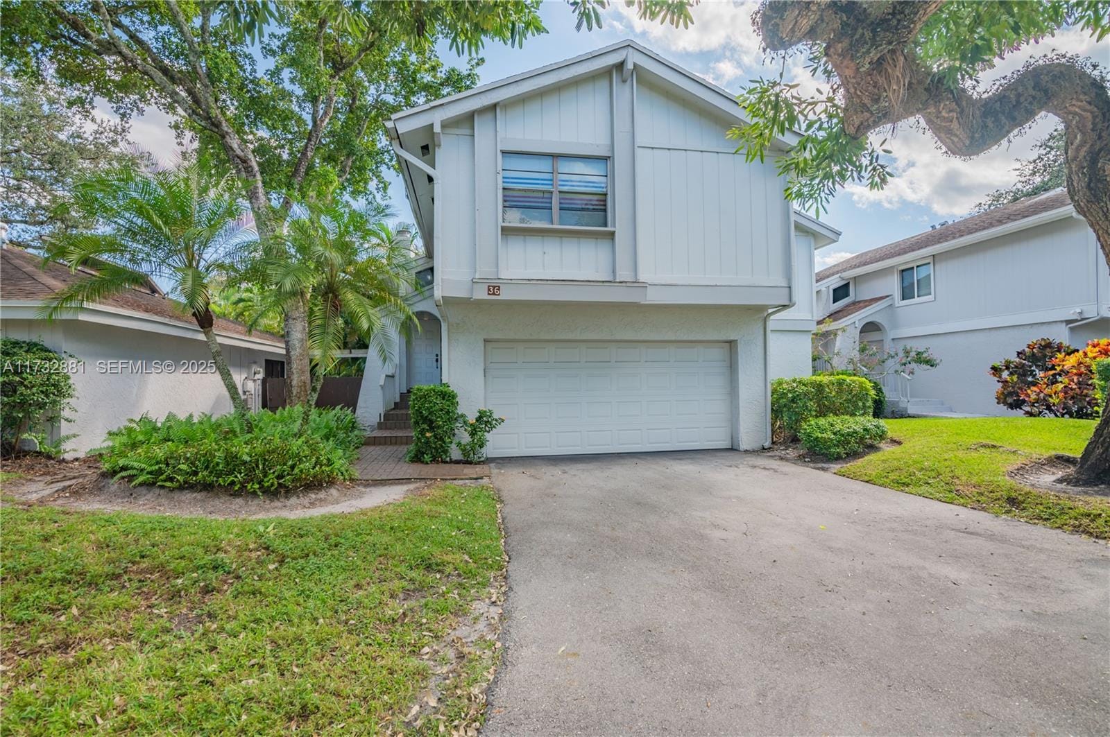 36 Eastmont Road, Hollywood, FL 33021