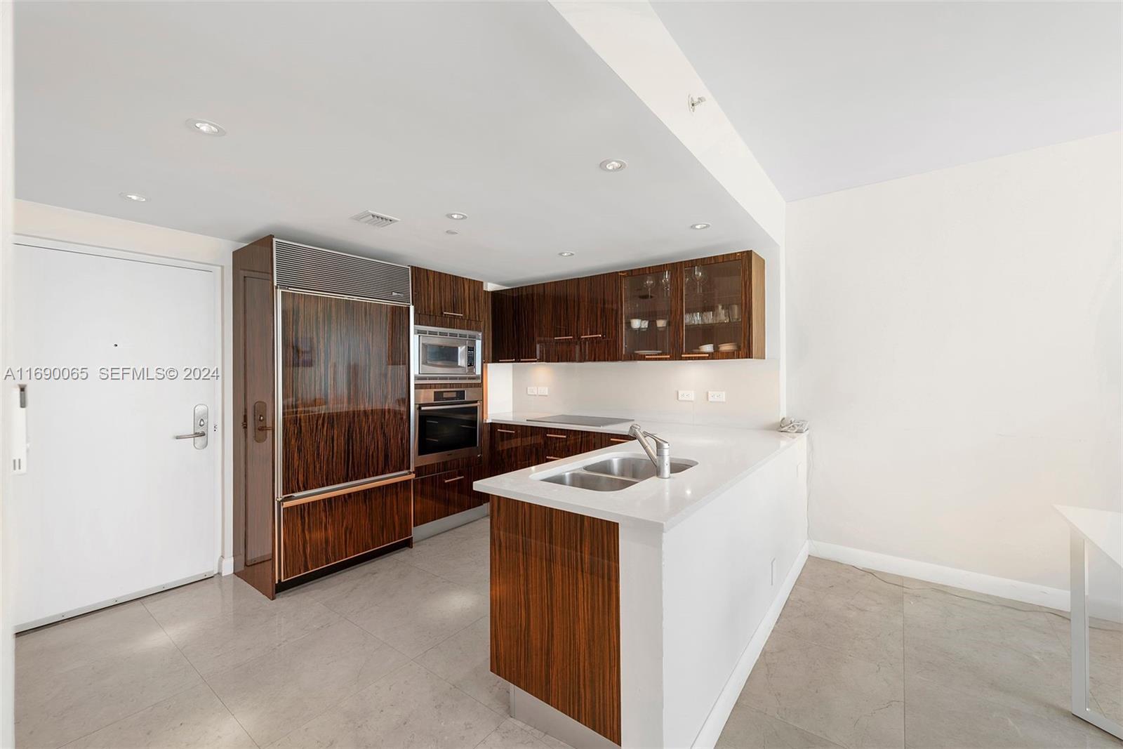 6801 Collins Avenue 1203, Miami Beach, FL 33141 photo 27