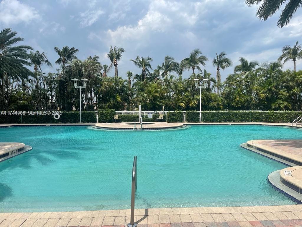 1755 E Hallandale Beach Boulevard MEZ7E — photo 2