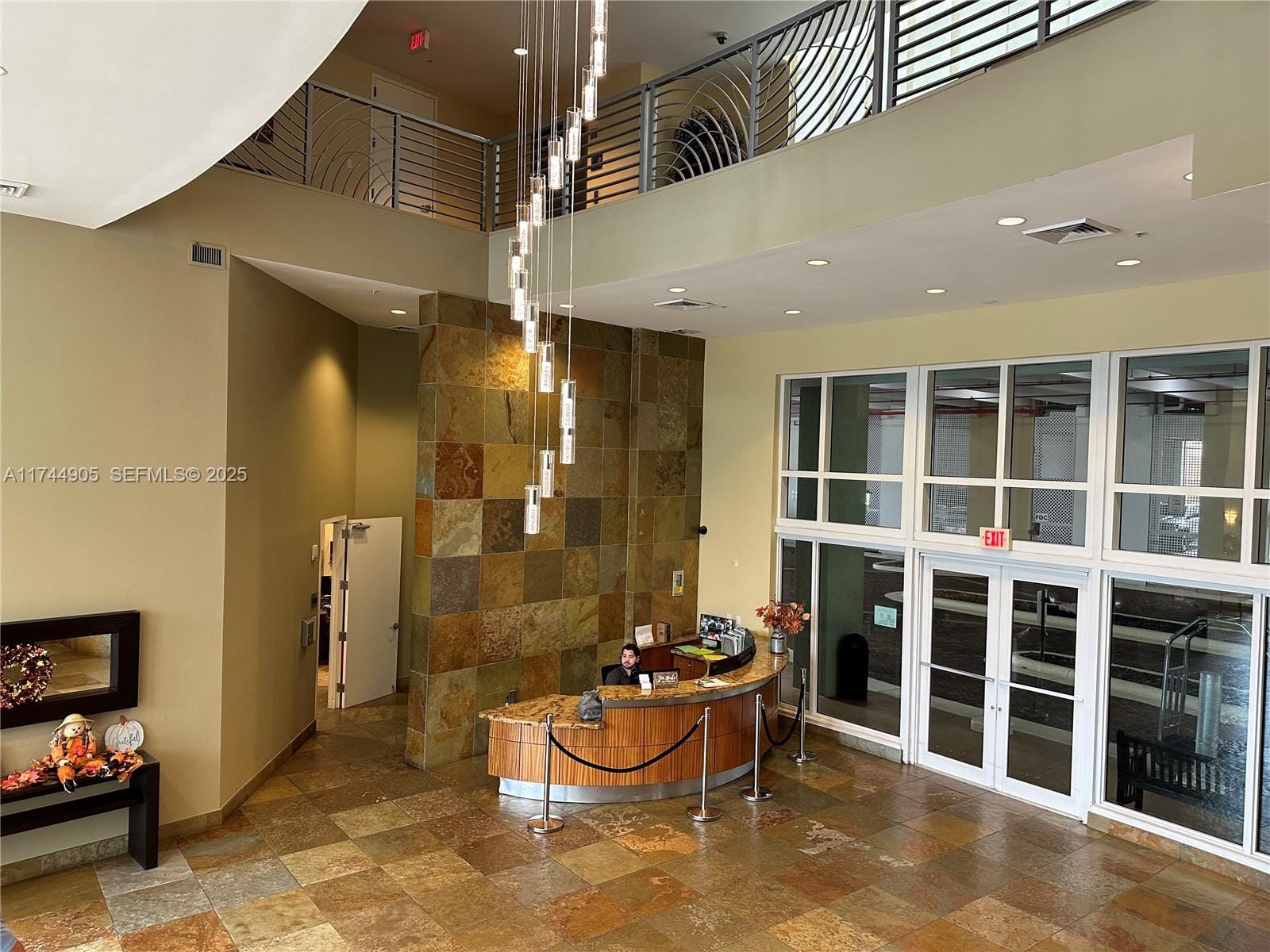 1755 E Hallandale Beach Boulevard MEZ7E — photo 11