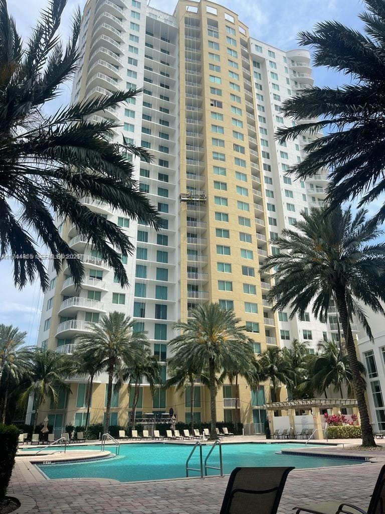 1755 E Hallandale Beach Boulevard MEZ7E — photo 7
