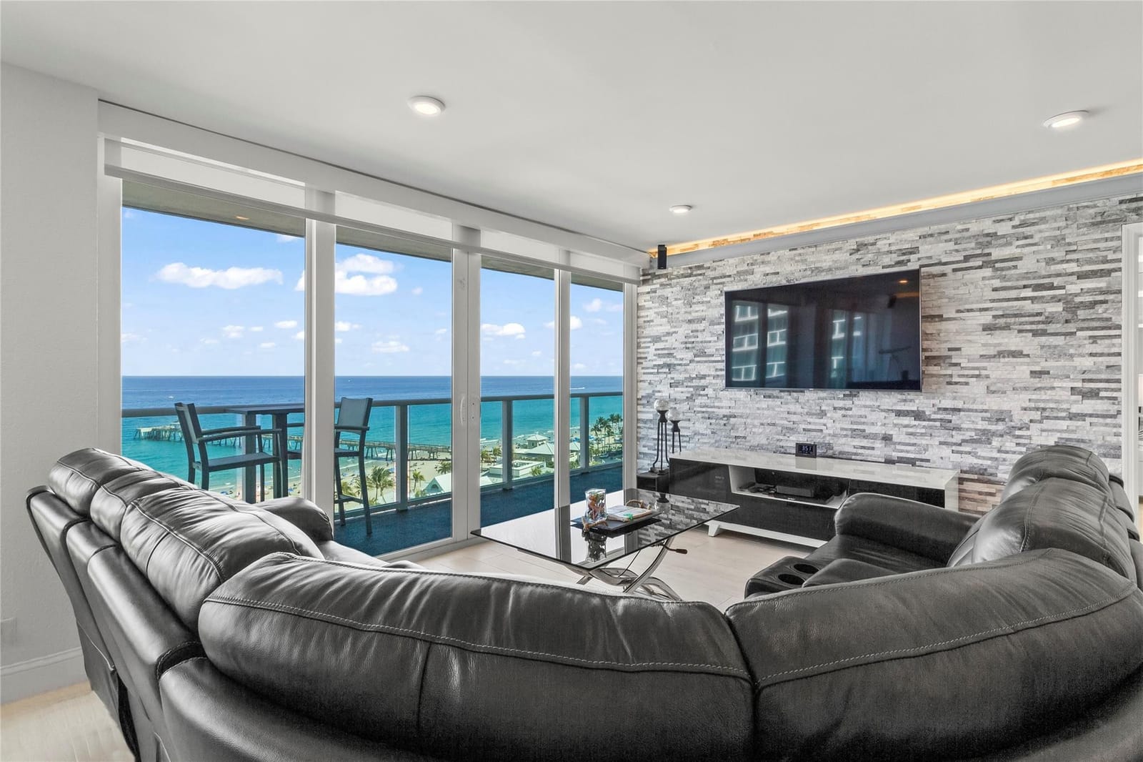 333 NE 21st Avenue 1510, Deerfield Beach, FL 33441 photo 15