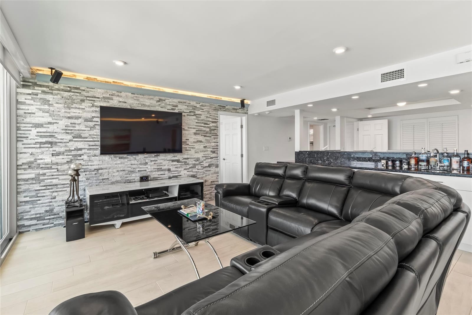 333 NE 21st Avenue 1510, Deerfield Beach, FL 33441 photo 7