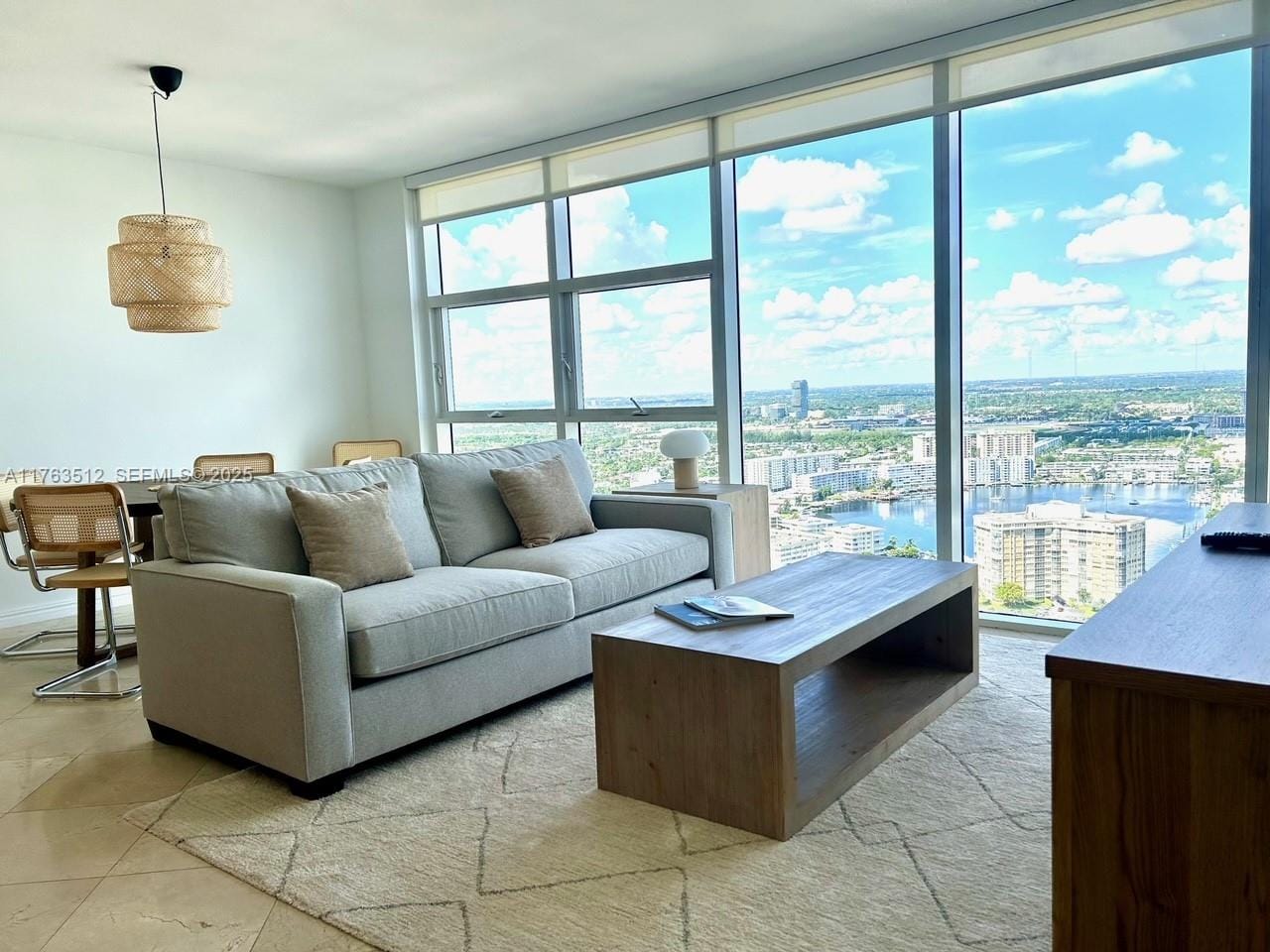 1830 S Ocean Drive 3707 — photo 4