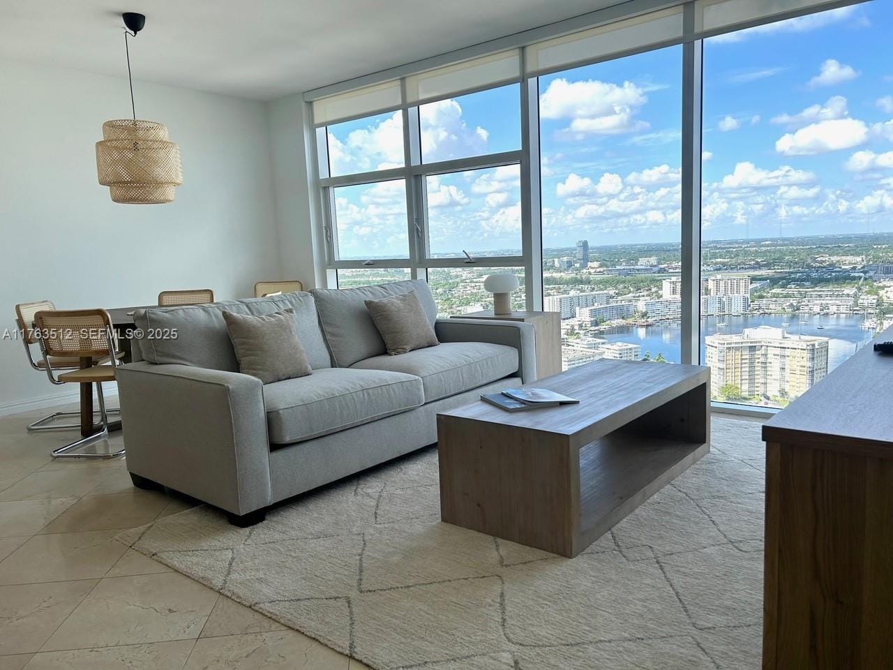 1830 S Ocean Drive 3707 — photo 5