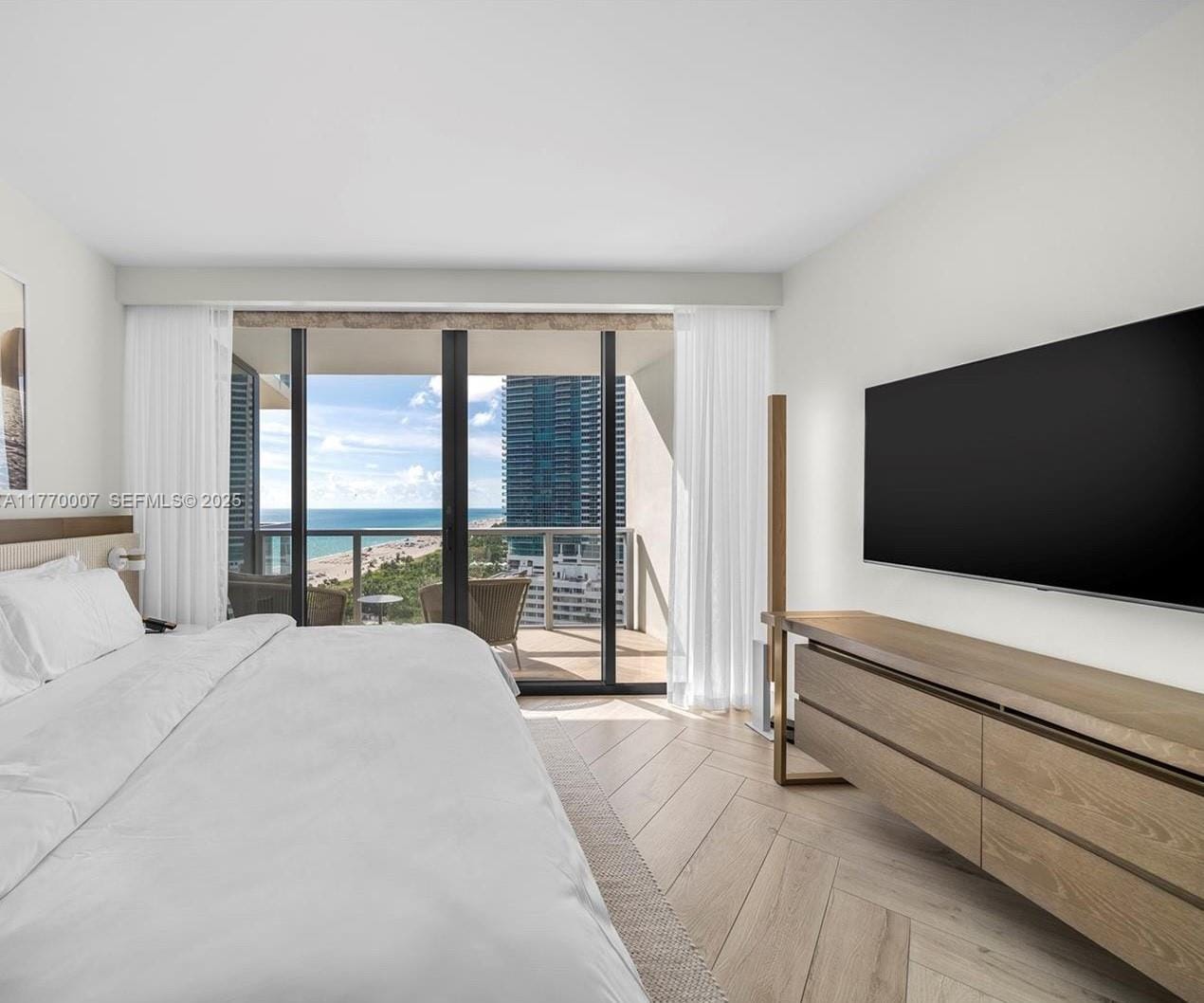 2201 Collins Avenue 1604, Miami Beach, FL 33139 photo 20