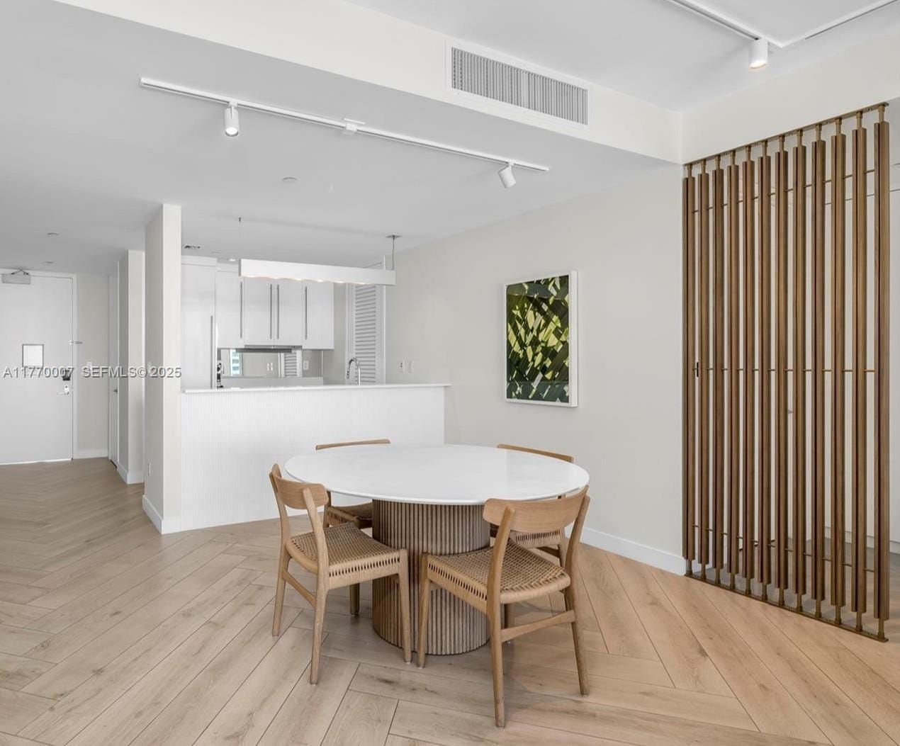 2201 Collins Avenue 1604, Miami Beach, FL 33139 photo 9
