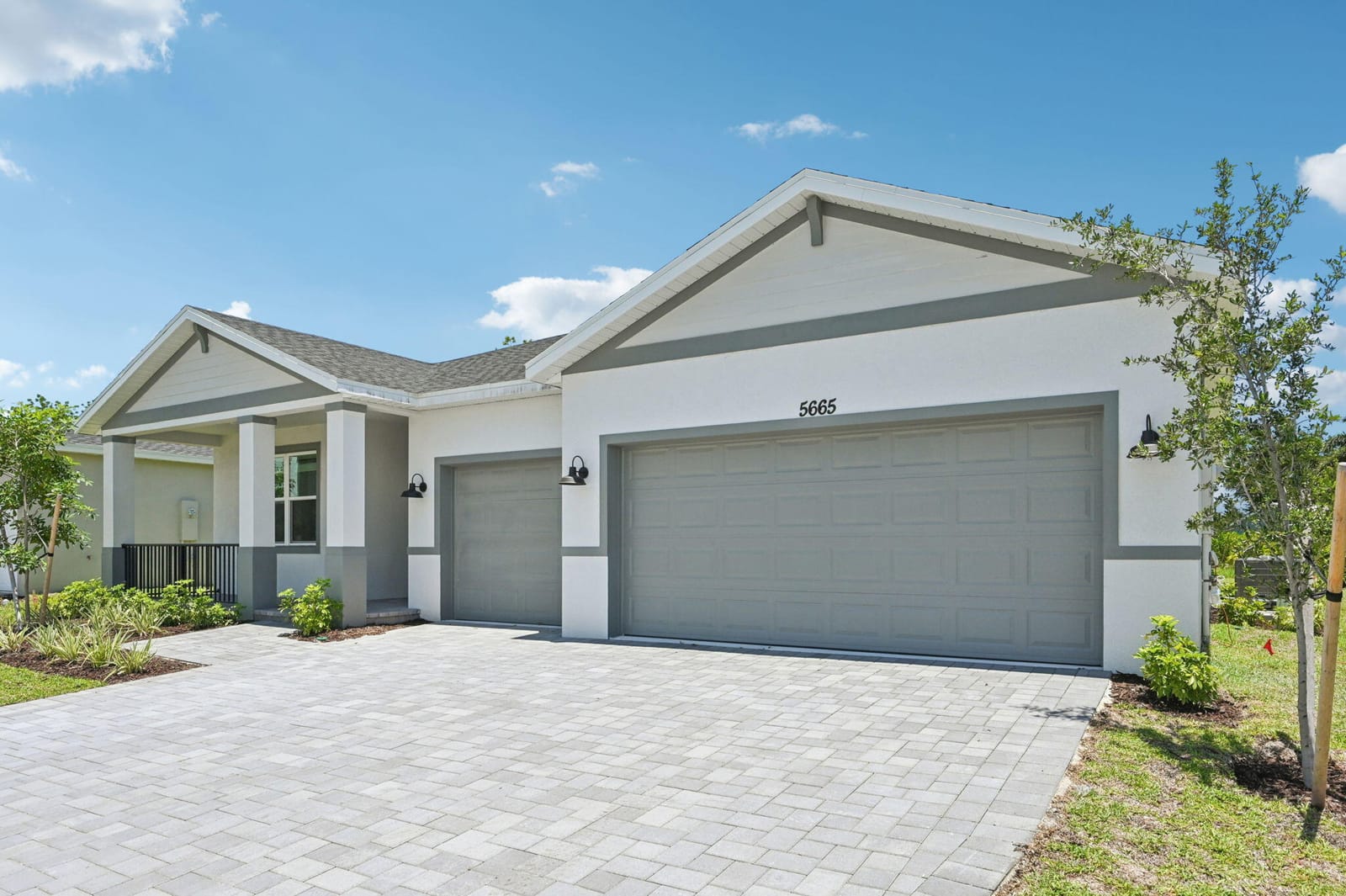 5665 Hampton Park Circle — photo 2