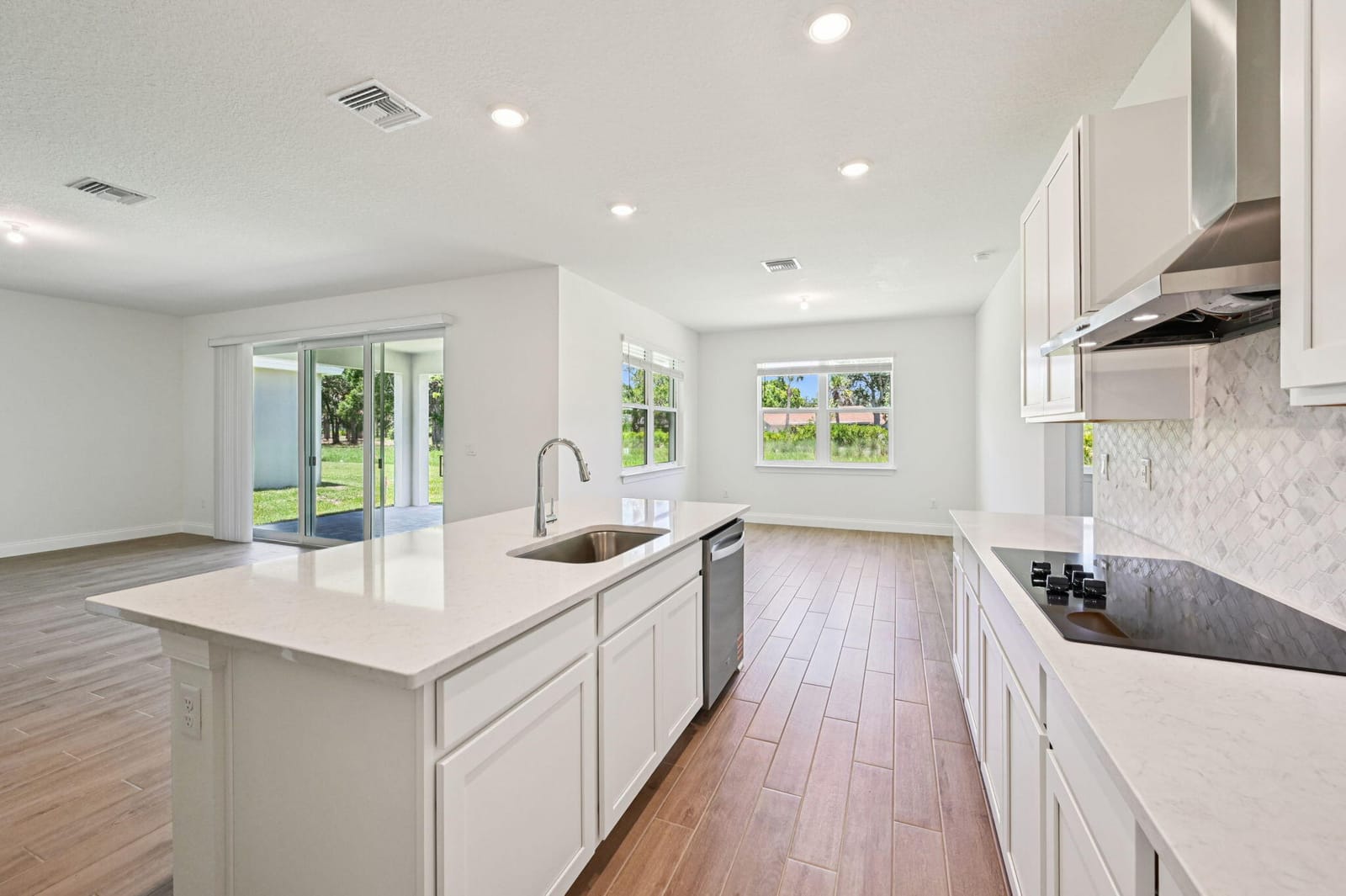 5665 Hampton Park Circle, Vero Beach, FL 32966 photo 13