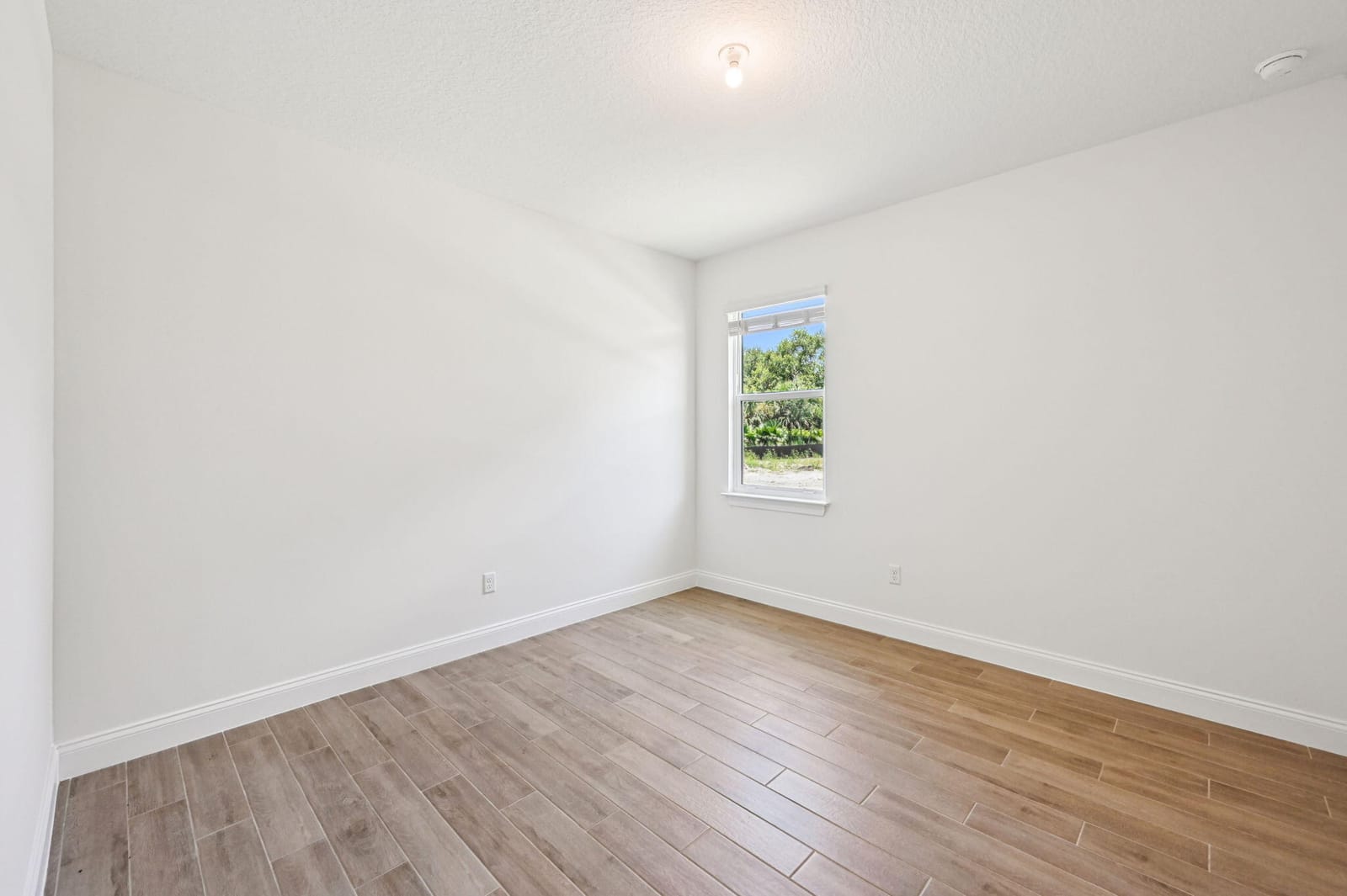 5665 Hampton Park Circle, Vero Beach, FL 32966 photo 18
