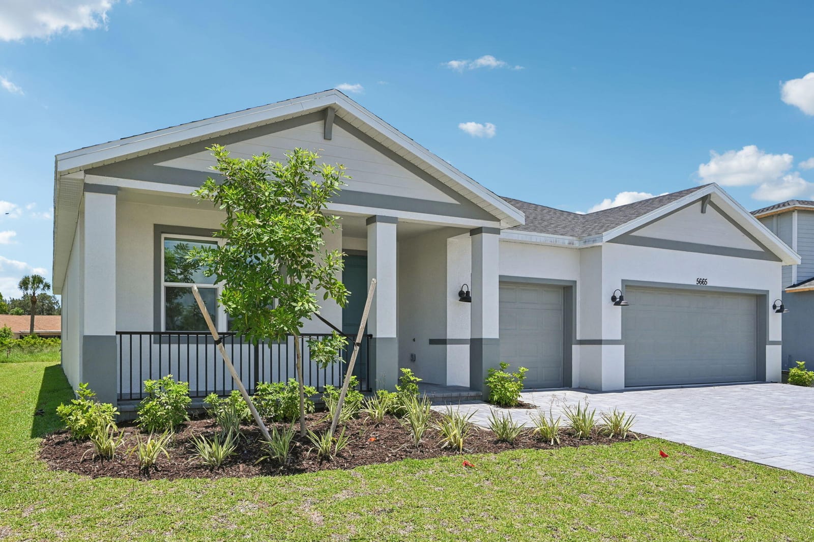 5665 Hampton Park Circle — photo 3