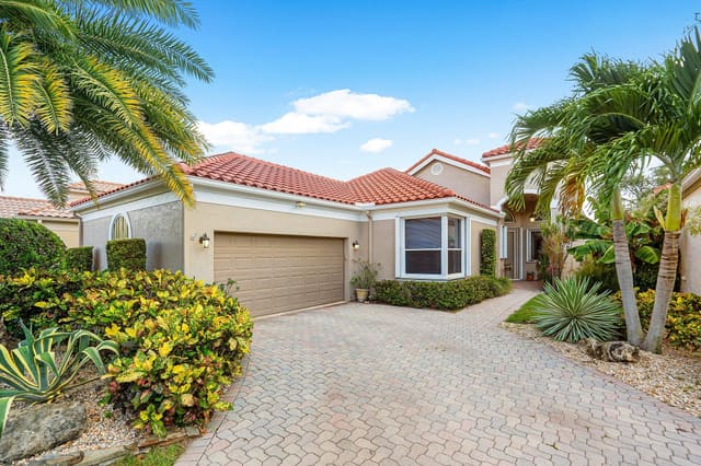 6141 Evian Place, sold in Evian At Indian Springs, Boynton Beach, FL